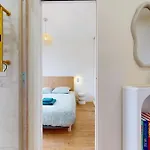 Vue Sur Le Port De Premium * Caen