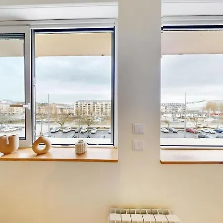 Apartment Vue Sur Le Port De Premium Caen